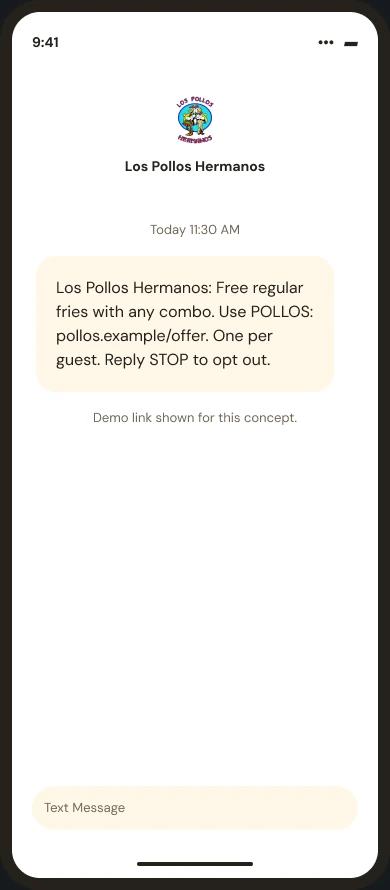 Concepto de SMS con la misma oferta de papas gratis y un enlace para pedir.